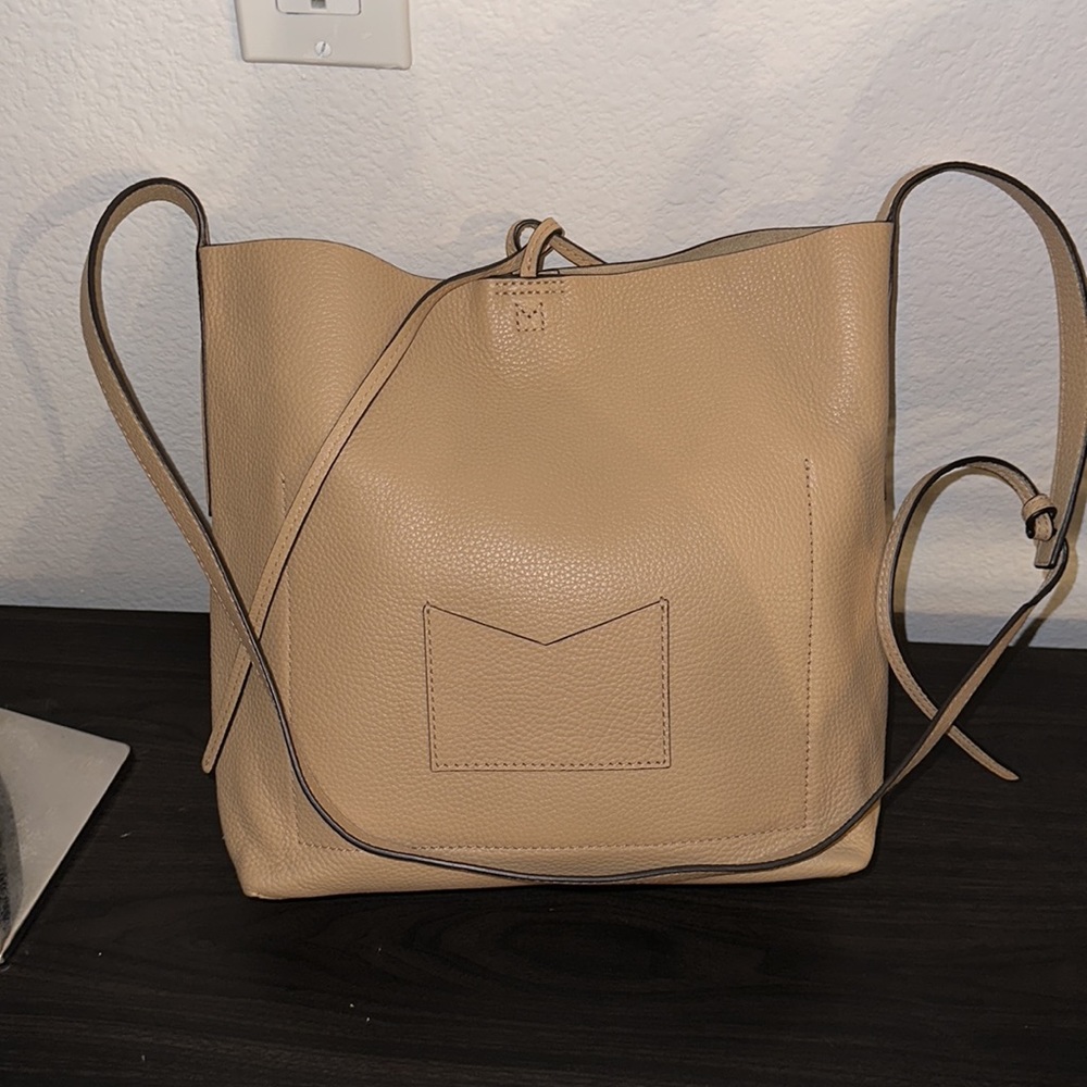 Michael Kors Junie Large Pebbled Leather Messenger Crossbody Bag - Picture 7 of 13